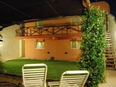 Las Cuatro Estaciones 1-star Cabins  in  San Rafael