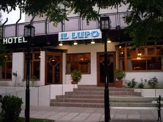 Il Lupo Restaurantes  en  Villa Gesell
