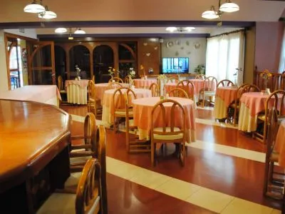 4-star Hotels Gran International