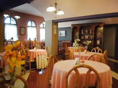 4-star Hotels Gran International