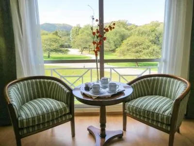 3-star Hotels Howard Johnson Hotel & Spa