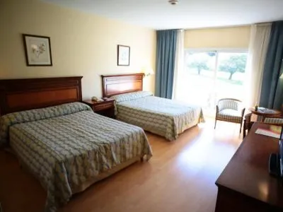 3-star Hotels Howard Johnson Hotel & Spa