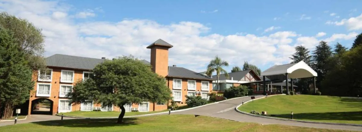 3-star Hotels Howard Johnson Hotel & Spa