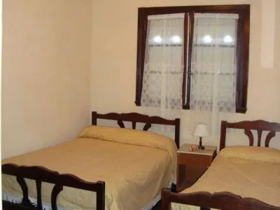 Hoteles 1 estrella Flores