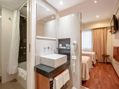 Hoteles 3 estrellas Club del Golf