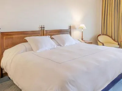 Hoteles 5 estrellas Costa Galana