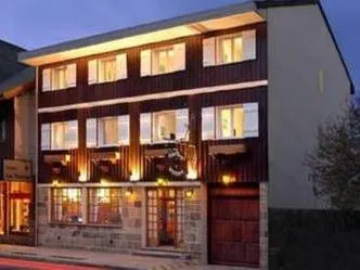 Selva Negra Hosterías 2 estrellas  en  Bariloche