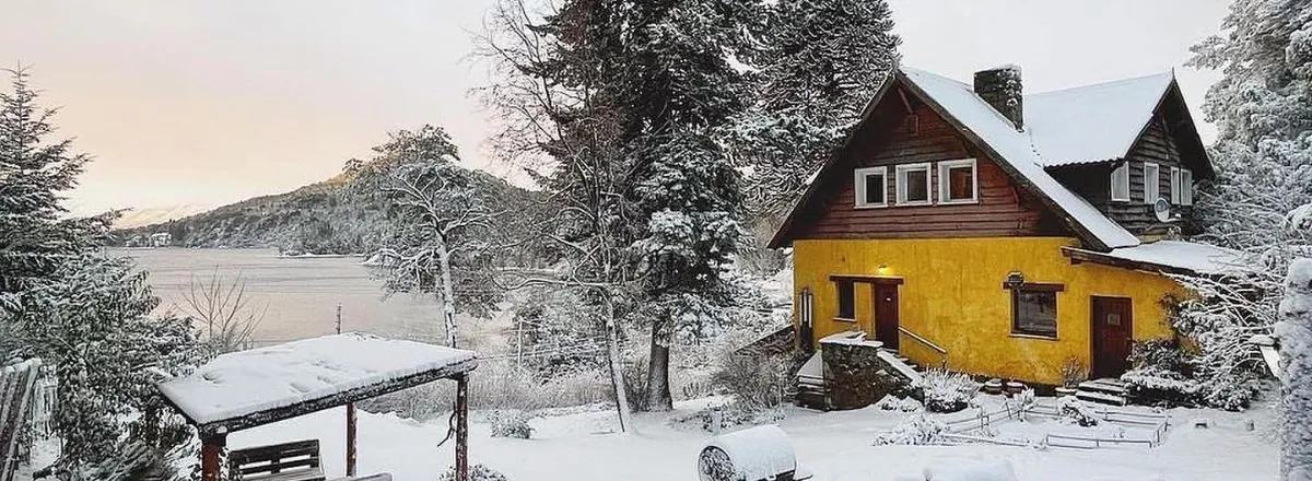 Hosterías 3 estrellas Los Juncos Patagonian Lake House