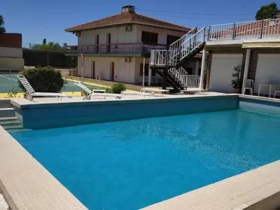 Nauta 1-star Hotels  in  Monte Hermoso