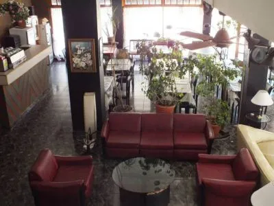 Hoteles 3 estrellas Lantaño