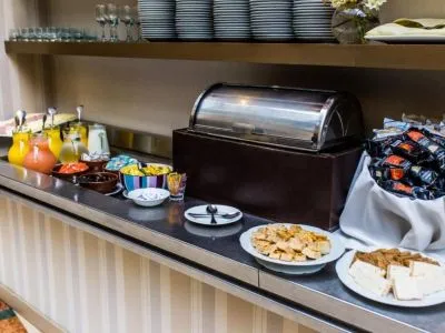 Hoteles 4 estrellas superior Howard Johnson Plaza Florida Street