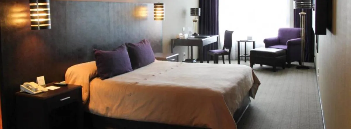 Hoteles 4 estrellas superior Howard Johnson Plaza Florida Street