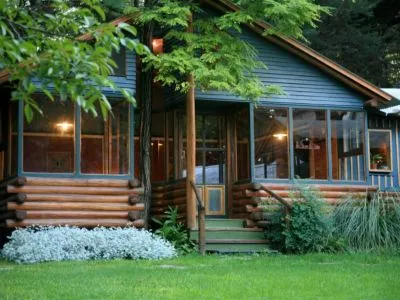 Hostelries Manantial Hostería y Cabañas