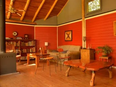 Hostelries Manantial Hostería y Cabañas