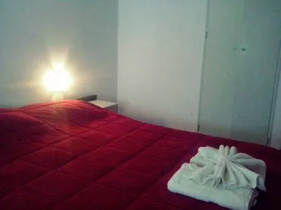 Albergues/Hostels Hostal del Sol