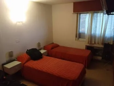 Albergues/Hostels Hostal del Sol