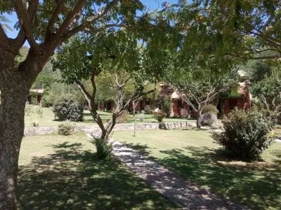 Bungalows/Departamentos de alquiler temporario Los Almendros