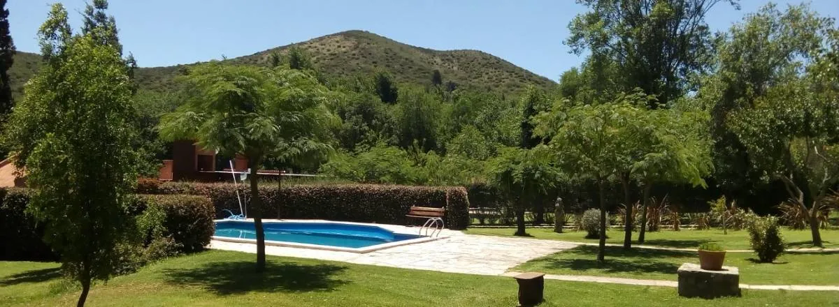 Bungalows/Departamentos de alquiler temporario Los Almendros