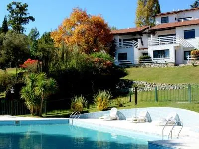 Las Ardillas Cabañas & Suites