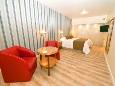 Hoteles 3 estrellas Gran Hotel Skorpios