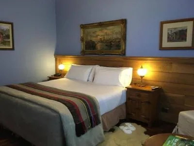 Hosterías 3 estrellas Los Nobles Hostal del Bosque