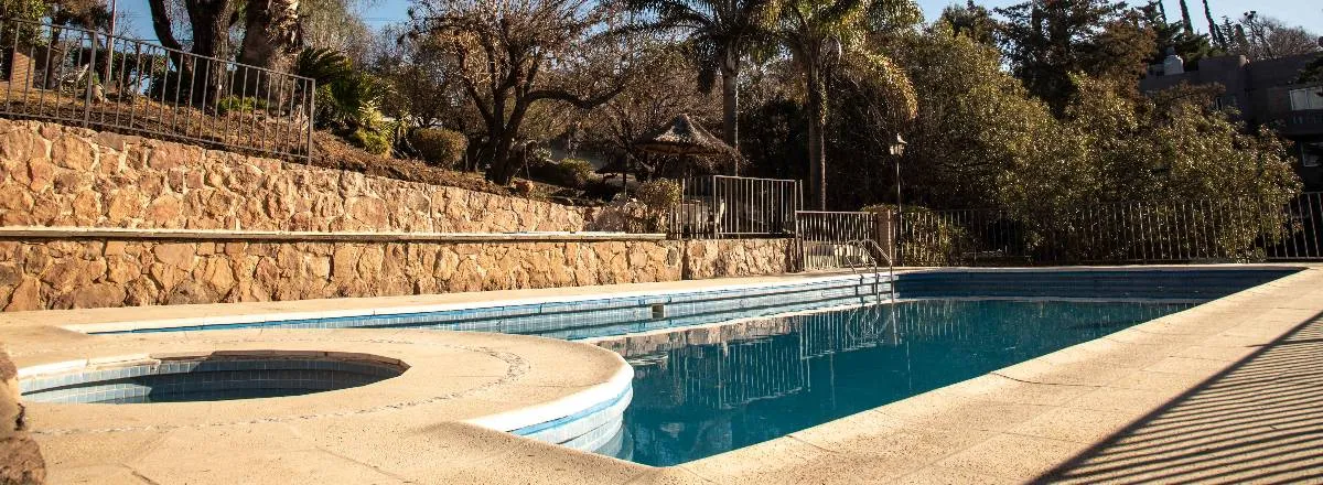 3-star Hotels La Colina del Sol Resort