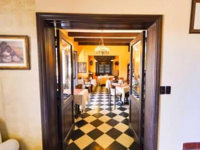 3-star Hotels Posada La Villa