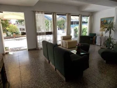 Hoteles 2 estrellas Lago Azul