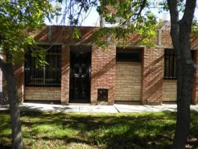 Casas Padieses Albergues/Hostels  en  San Rafael