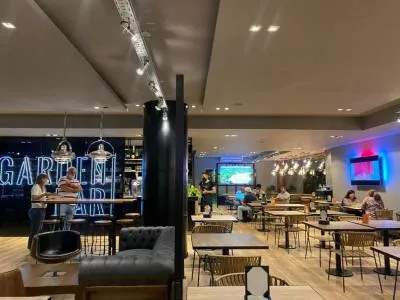 Hoteles 4 estrellas Suites Garden Park