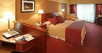 Hoteles 4 estrellas Plaza Real Suites Hotel