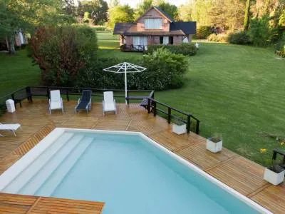 Cabañas & Spa Brisas Serranas 4-star Cabins  in  Tandil