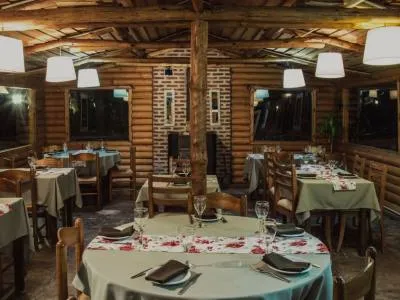 4-star Cabins Cabañas & Spa Brisas Serranas