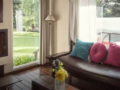 4-star Cabins Cabañas & Spa Brisas Serranas