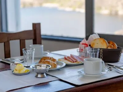 Hotels Hostería Valle Fértil