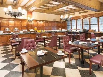 5-star Hotels Claridge