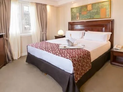 5-star Hotels Claridge