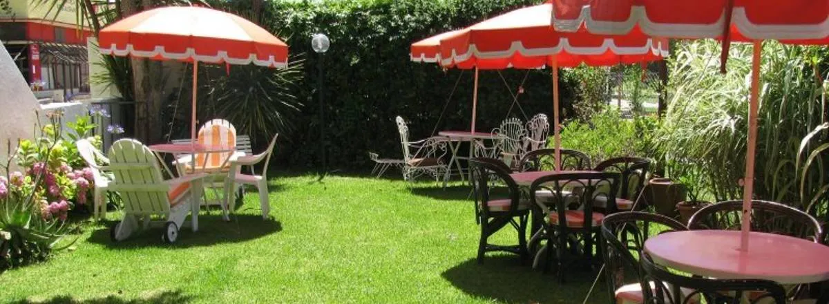 Hoteles 2 estrellas Domani