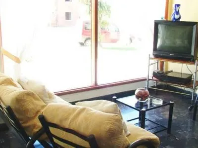 2-star Hotels Le Petit Chateau