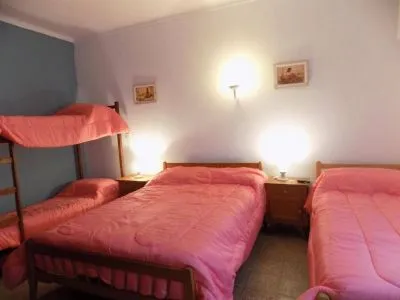 Hoteles 1 estrella Embassy