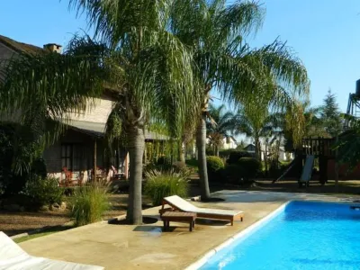 Cabañas Altos de Artalaz Cabañas 3 estrellas  en  Colón