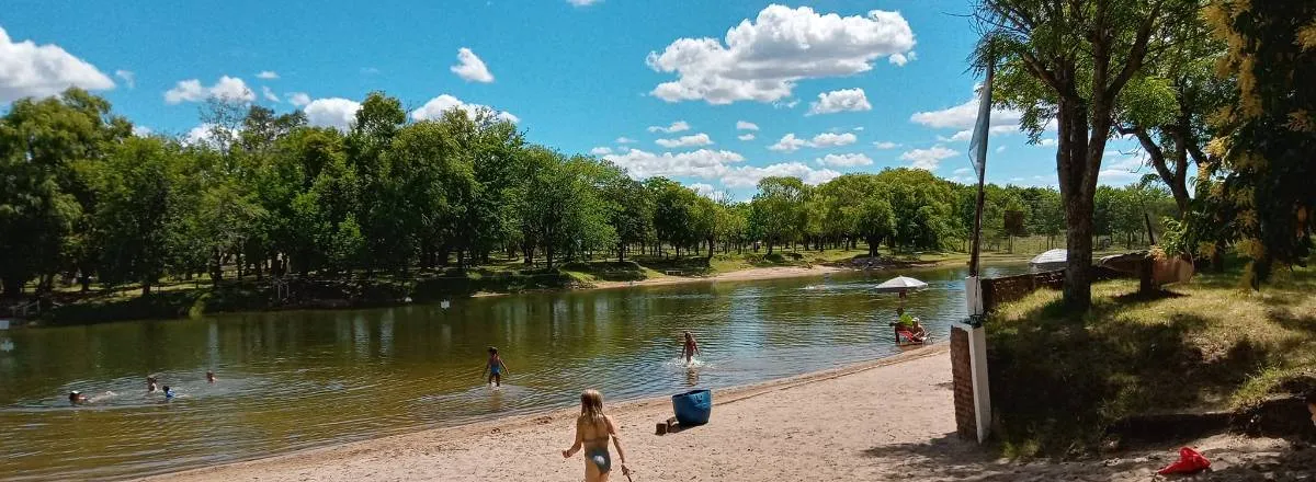 Fully-equipped Camping Sites Los Pinos