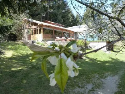 Cabañas Paraíso Cabins  in  El Bolsón