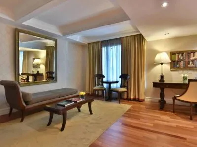 5-star Hotels Marriott