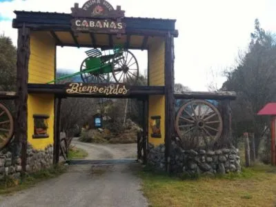 Peuma Hue Cabins  in  Lago Puelo