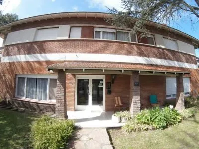 Bavaria 2-star Hostelries  in  Villa Gesell