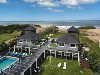 Apart Hoteles 4 estrellas Torrecillas Apart Hotel & Spa