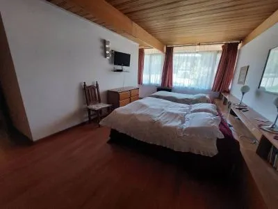 Hostelries La Chacra Inn