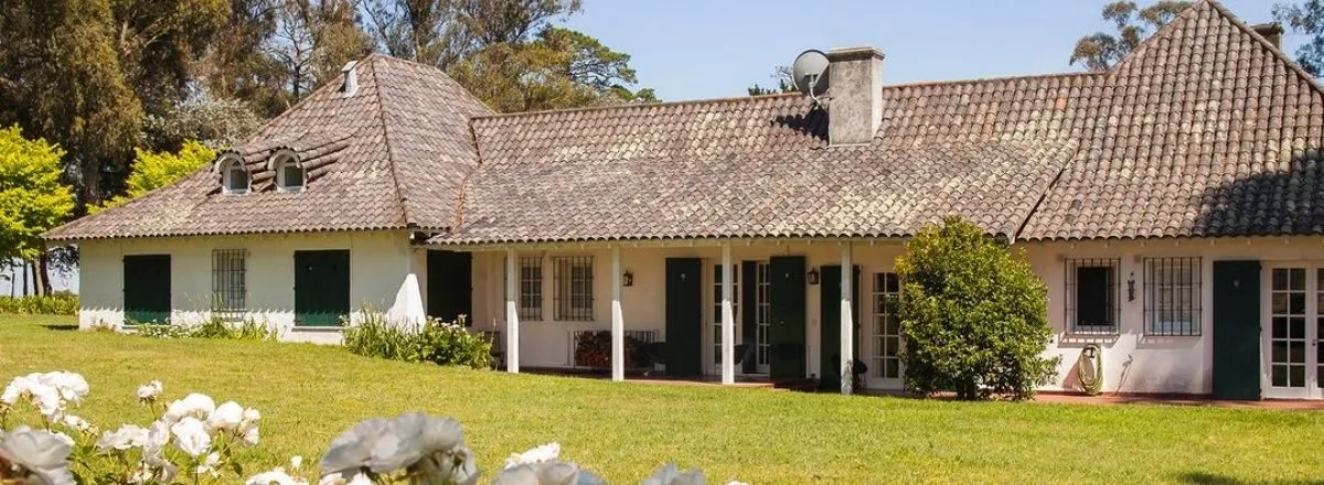 Hosterías 3 estrellas Estancia Ave María