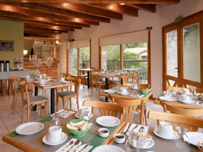 3-star Cabins Encanto del Rio Cabañas 